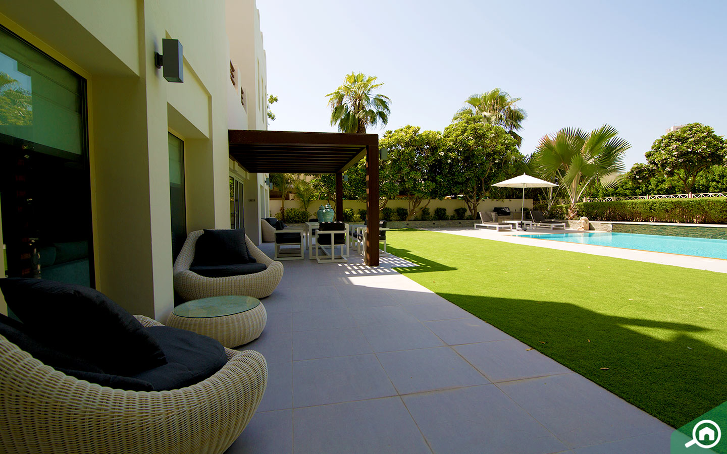 Gorgeous outdoors of the villa for sale in The Lakes