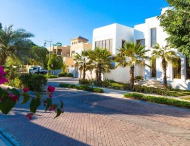Al Barari villas for rent with greenery all around
