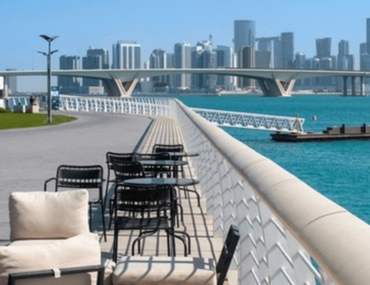 مقهى في أبوظبي