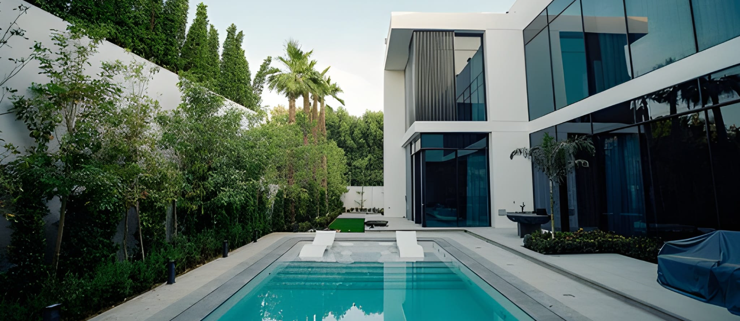 فيلا مع مسبح