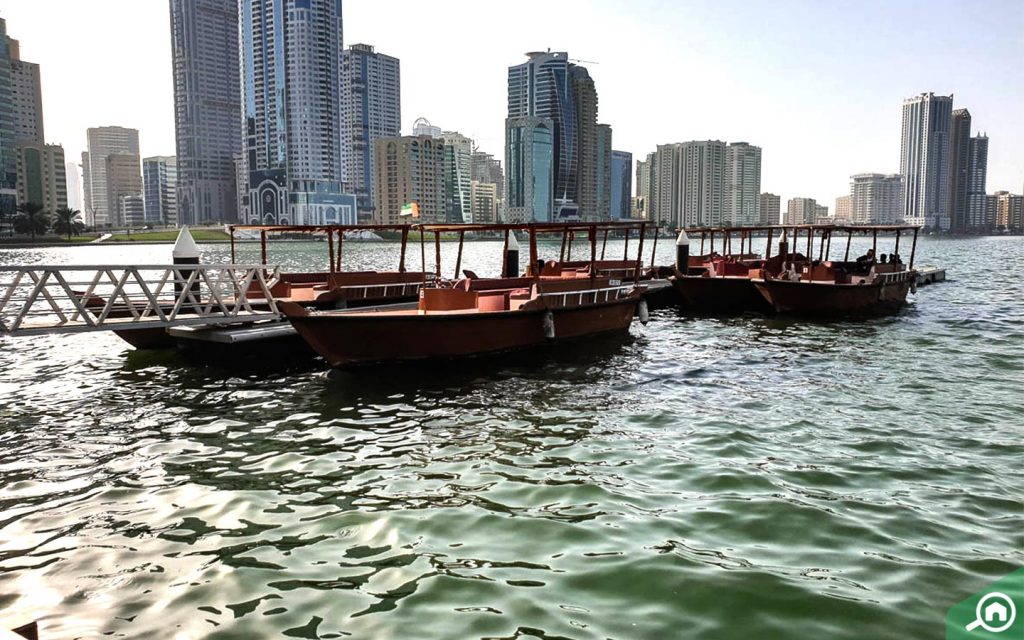 واجهة المجاز المائية