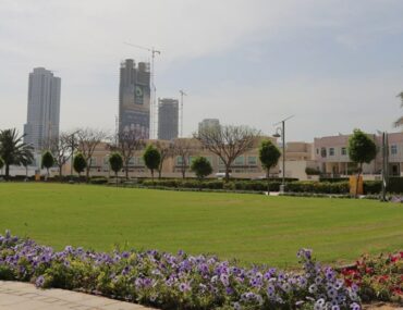 Park in Al Barsha with villas in the background