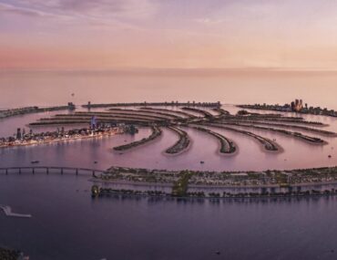 Palm Jebel Ali is Dubai’s man-made palm-shaped island development surrounded by the Arabian Gulf