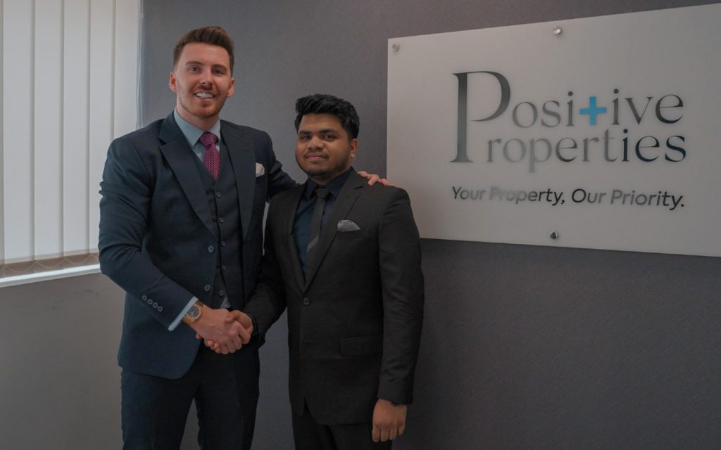 Andrew Thuvaragan, Marketing In Charge at Positive Properties UAE, shakes hands with Calum White