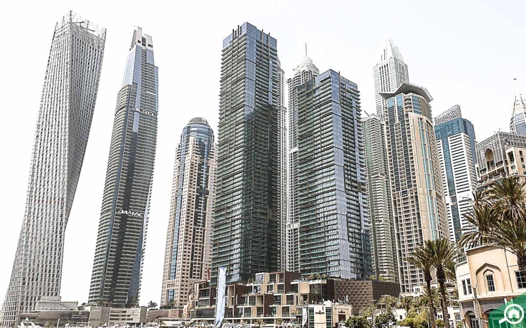 Dubai Marina offers apartments with sea view in Dubai
