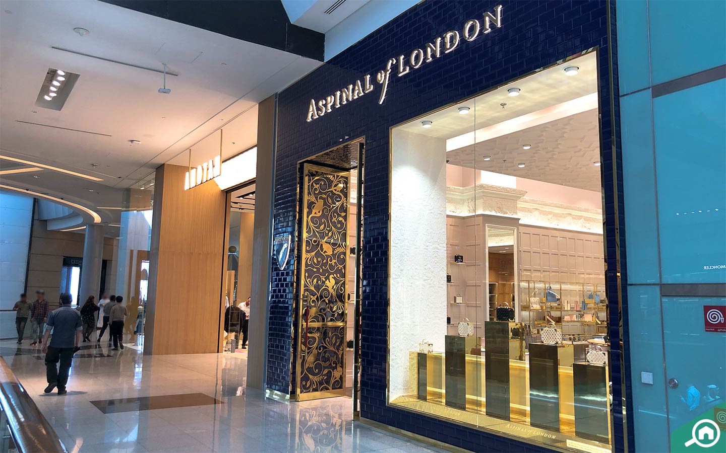 13 Shops In Dubai Mall You Won T Find Anywhere Else In Dubai Mybayut