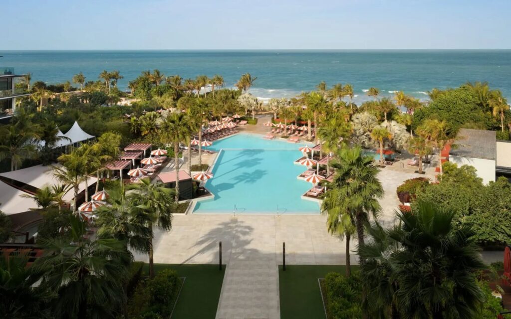 Banyan Tree Dubai is one of the top bluewaters island dubai hotels 