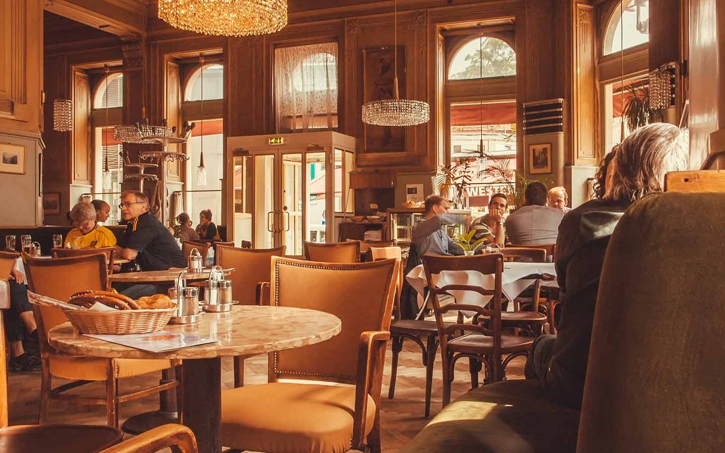 مقهى تقليدي