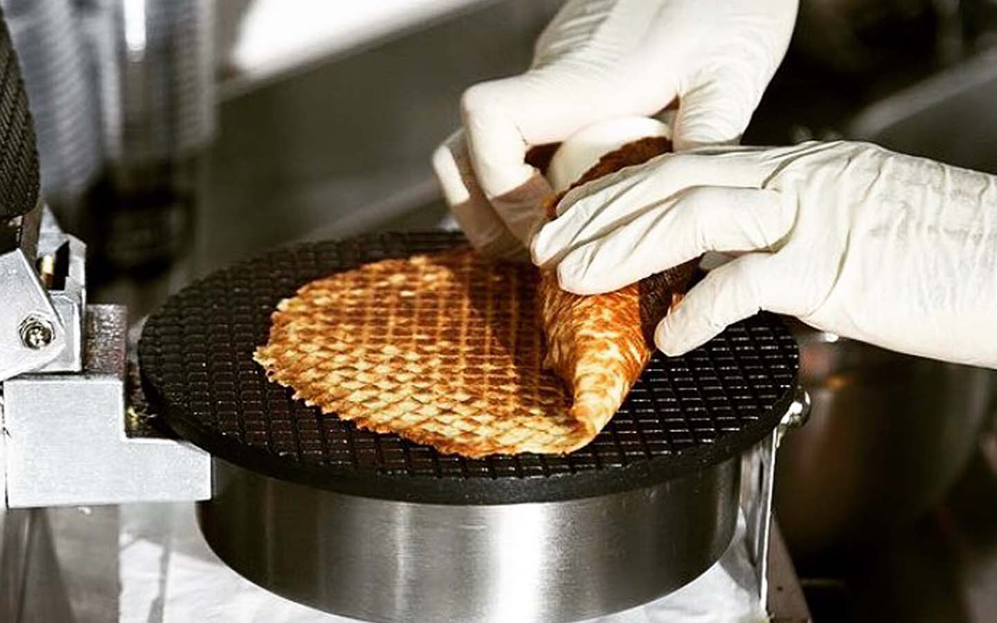 Best Waffles in Abu Dhabi Denny's, Cafe Bateel & More MyBayut