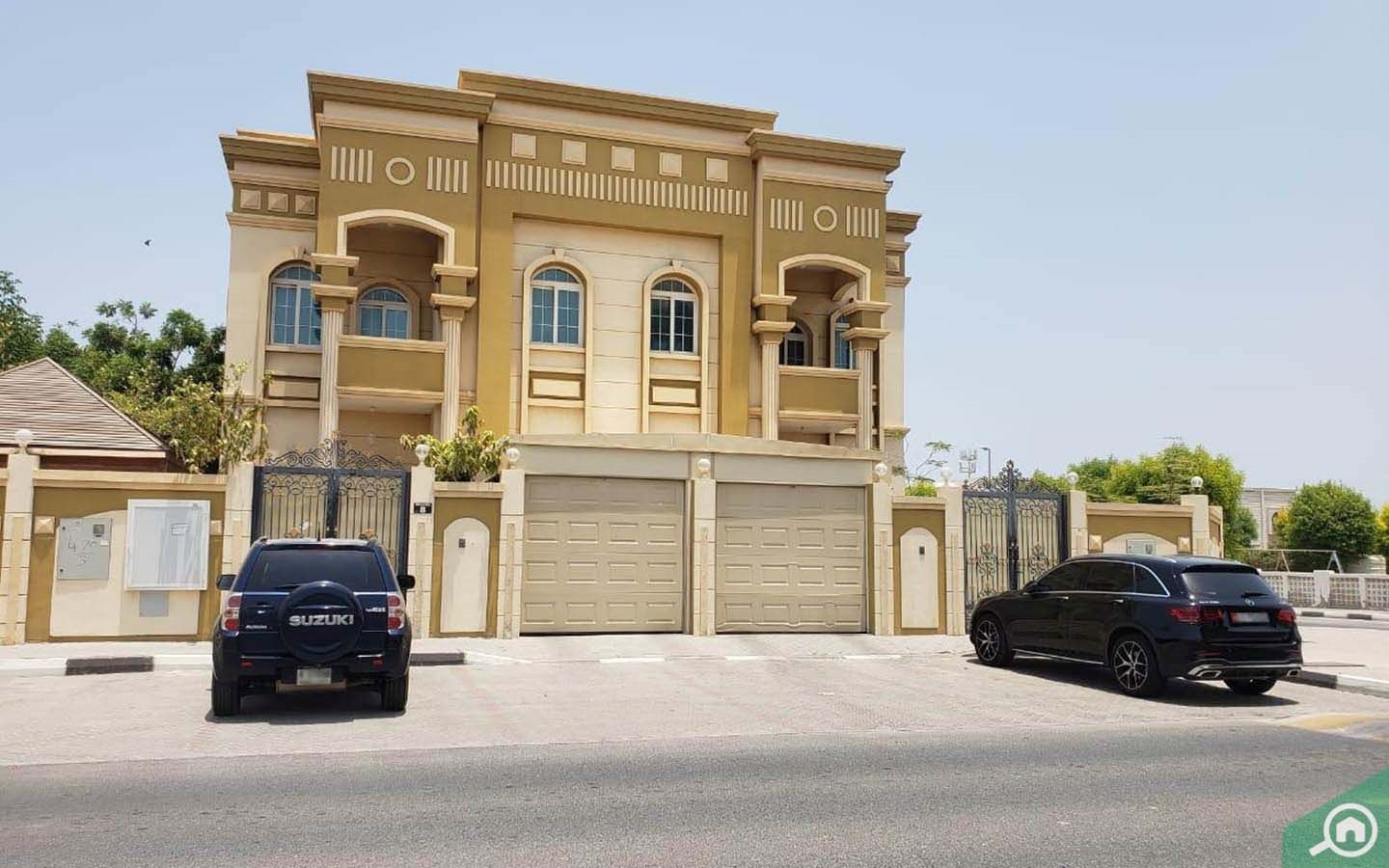 افضل مناطق لاستئجار فلل 4 غرف في الشارقة