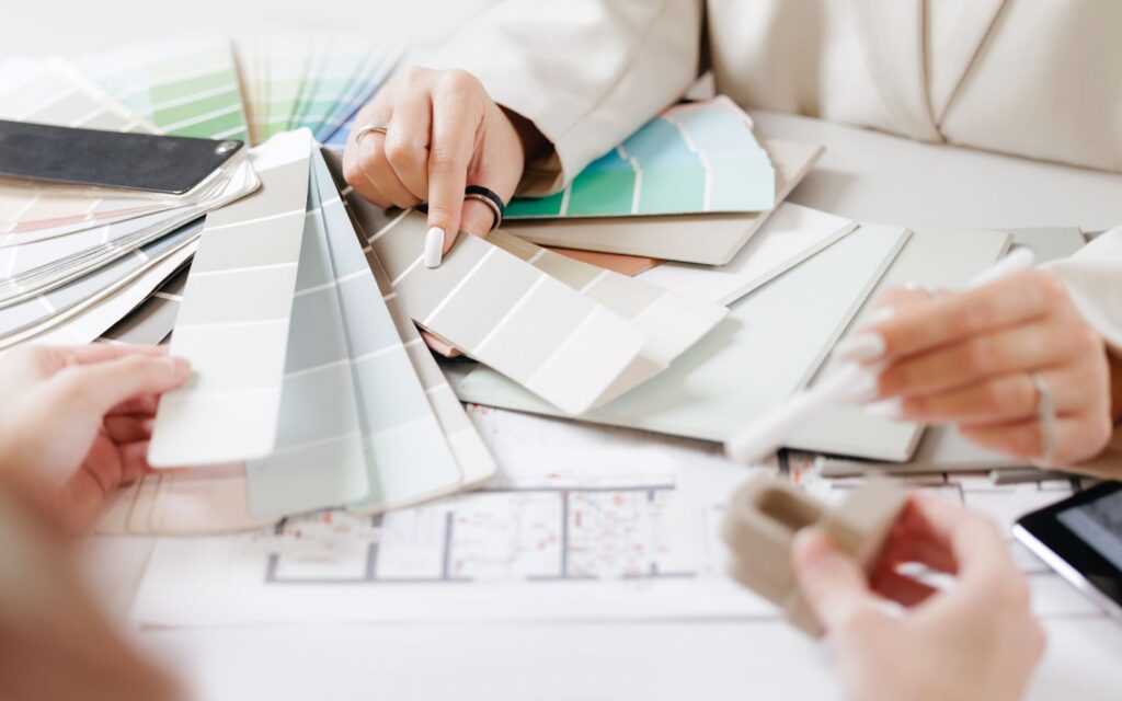 nterior design firms in Dubai transform simple spaces through structured planning and creative design approaches.