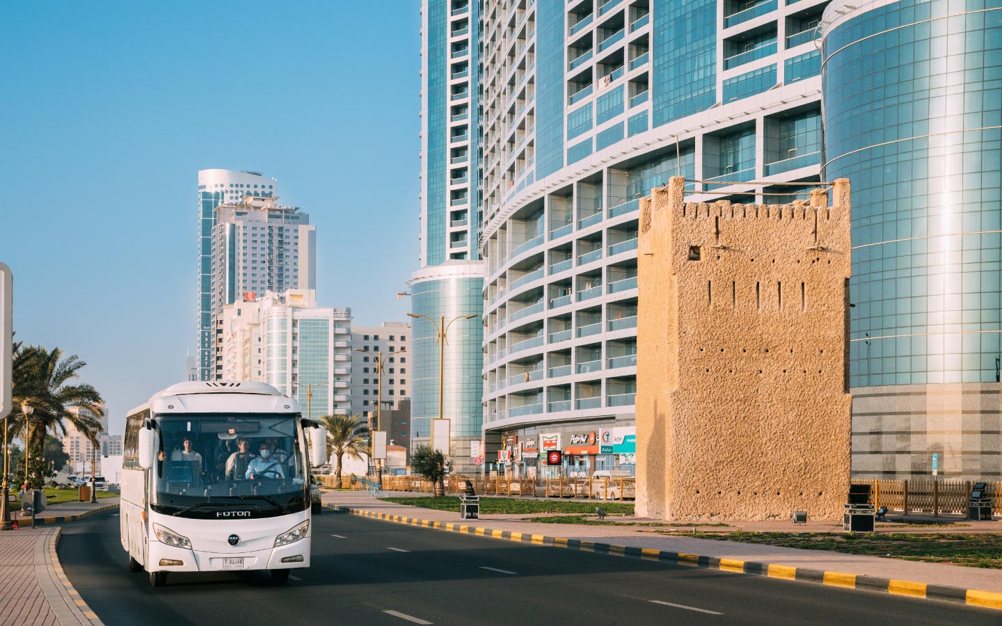 حافلة نقل في عجمان