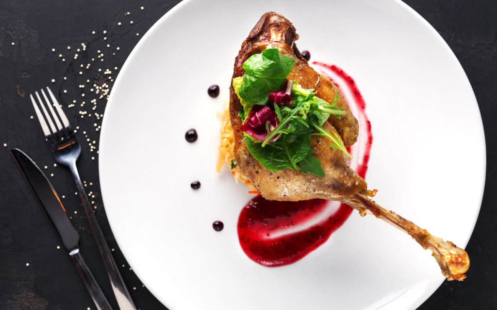 طبق مطعم ناما