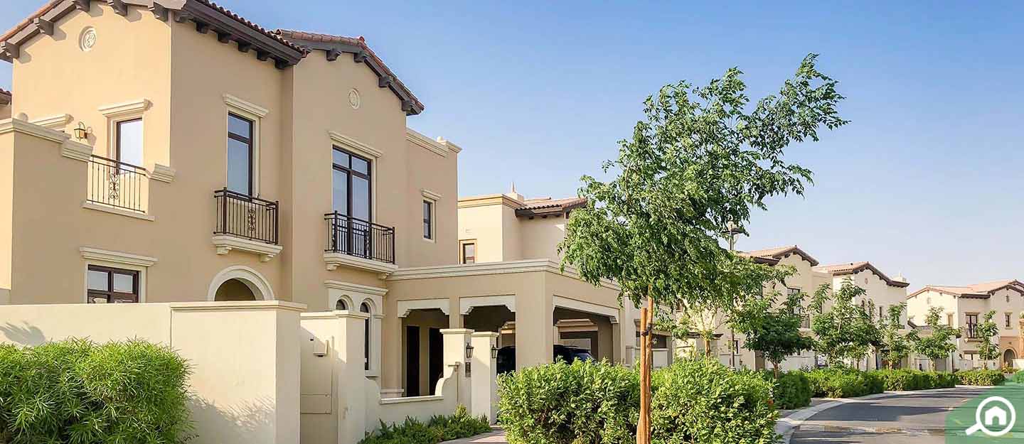 منازل تاون هاوس