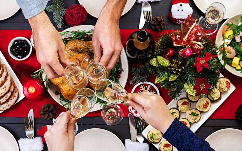 festive table for a magical Christmas party in Abu Dhabi.