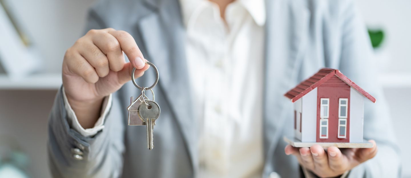 Tips for Real Estate Agents to become successful