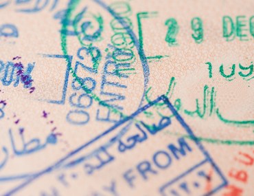 الاقامة في الامارات