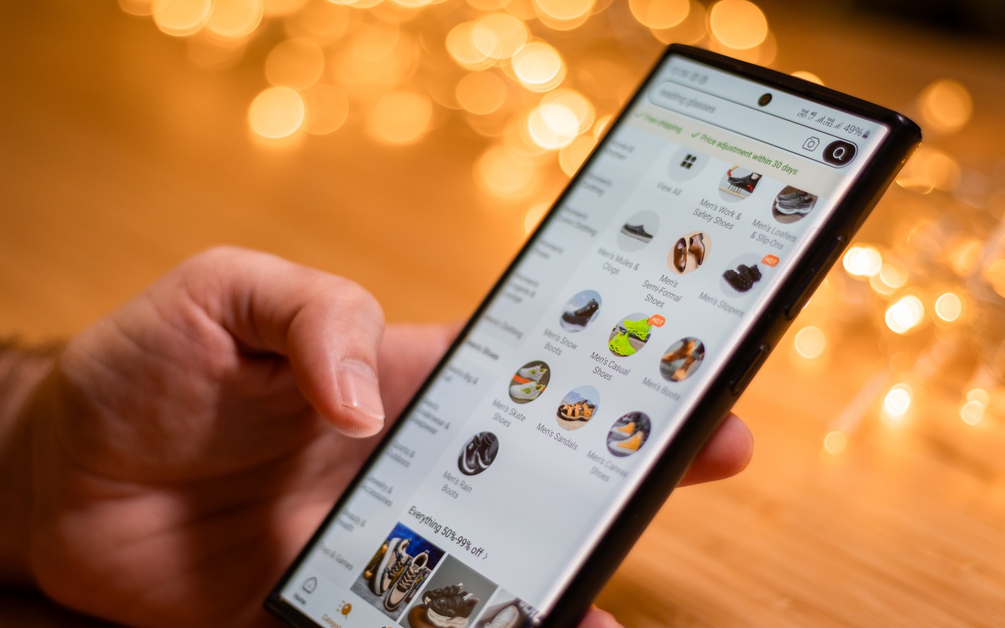 تطبيق كوبونات شرائية دبي