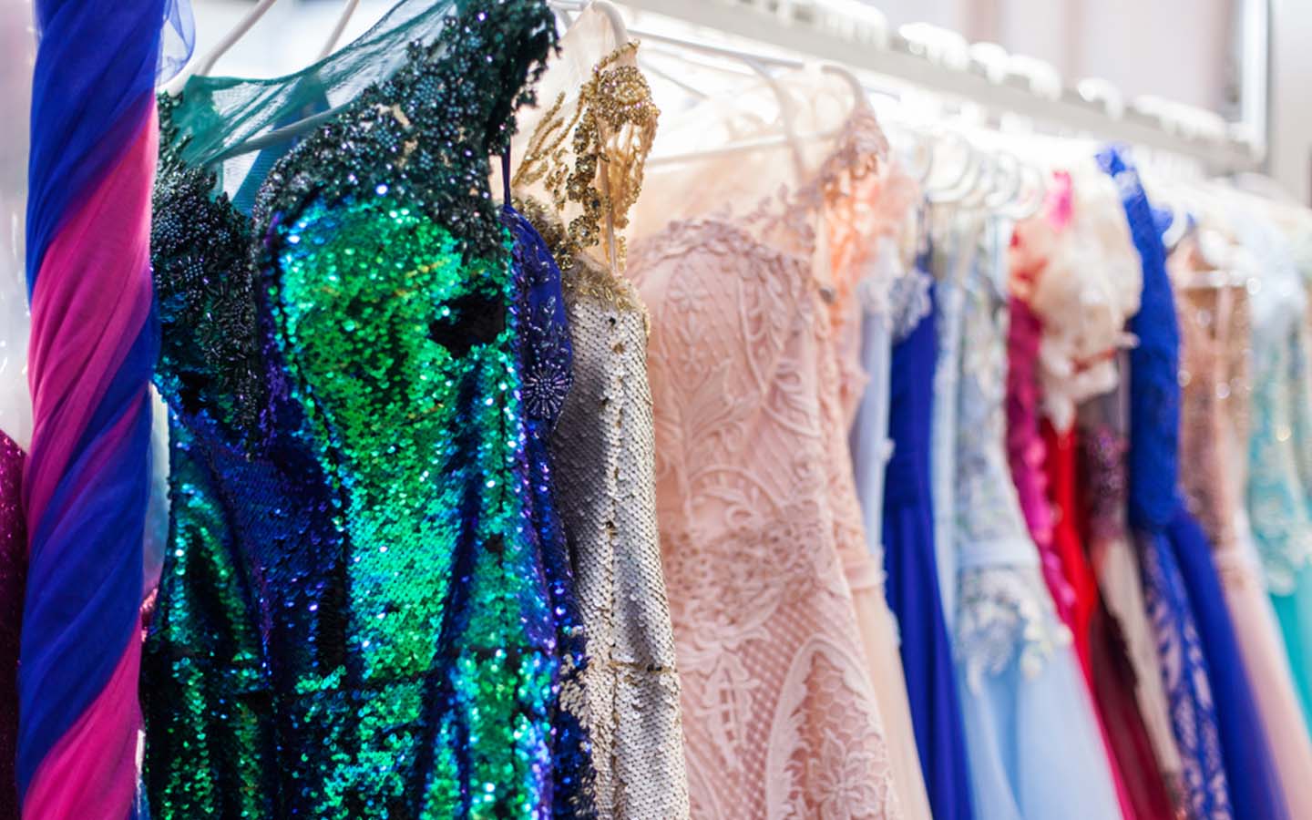 فساتين سهرة