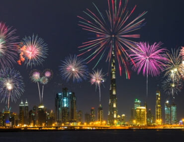 ألعاب نارية في دبي