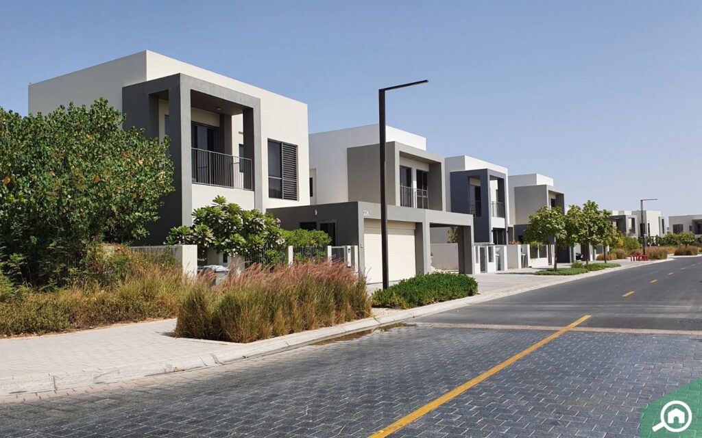 spacious family villas for rent in Dubai Hills Estate