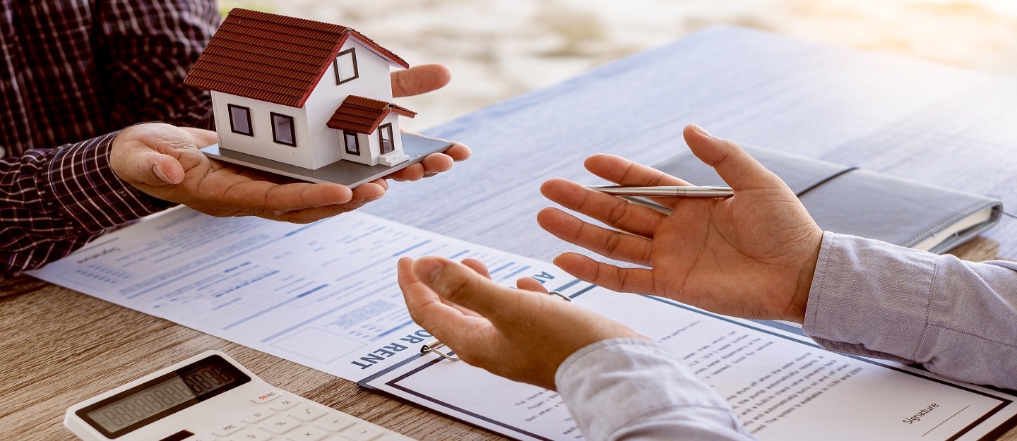 امناء التسجيل العقاري في دبي