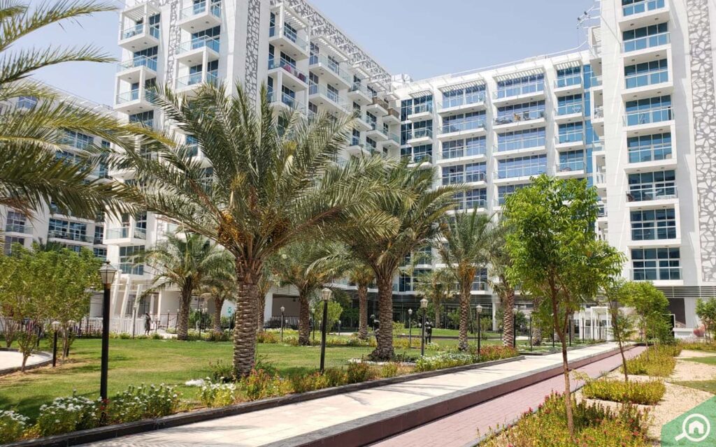 Things to do in Dubai Studio City include several leisure and entertainment spots