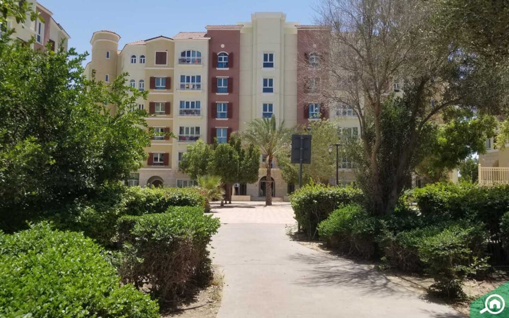 Dubai rental apartments comparison for Discovery Gardens