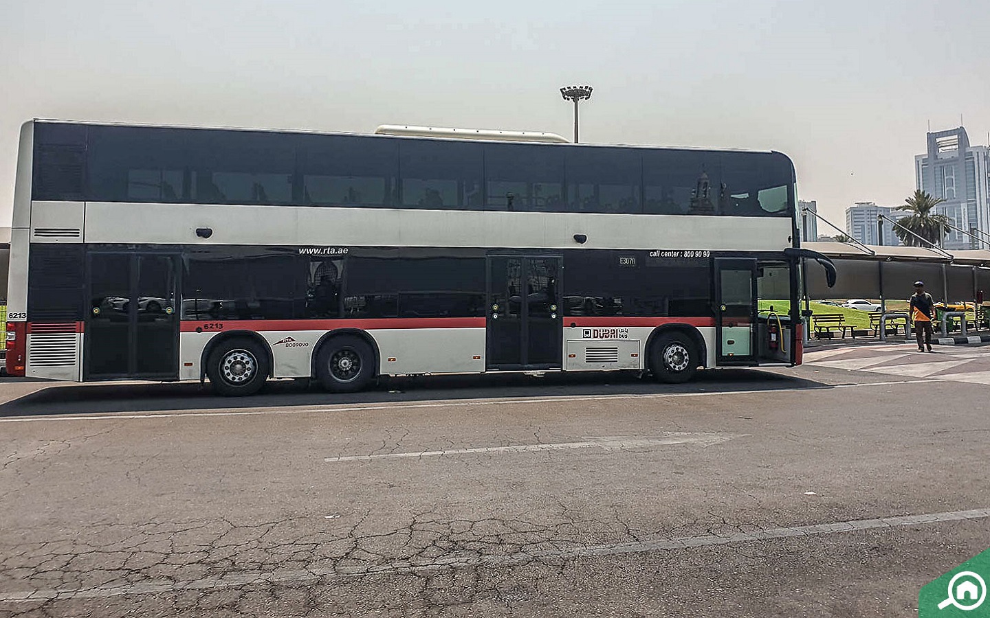 how-to-go-from-dubai-to-rak-bus-taxi-more-mybayut