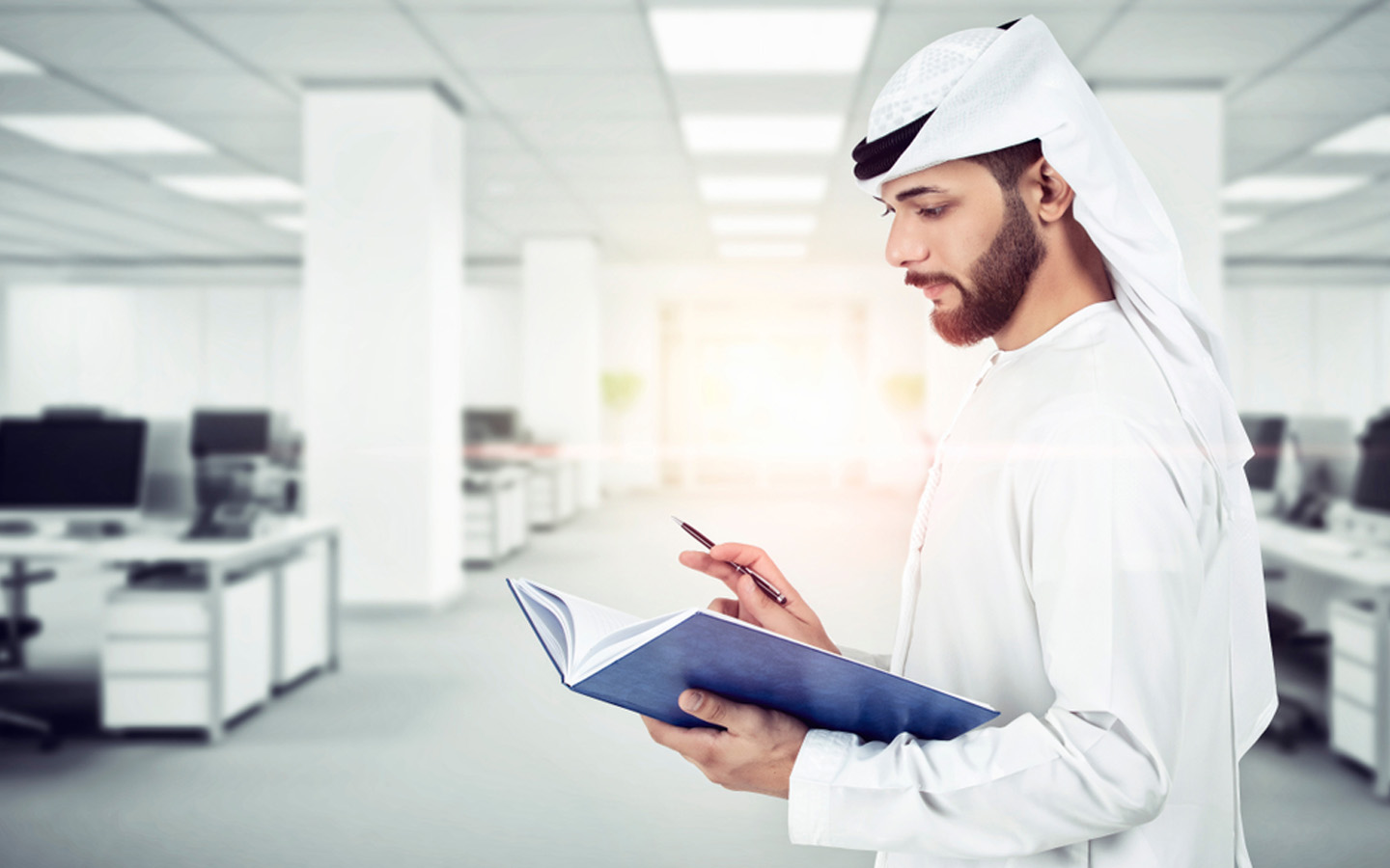 شخص في شركة