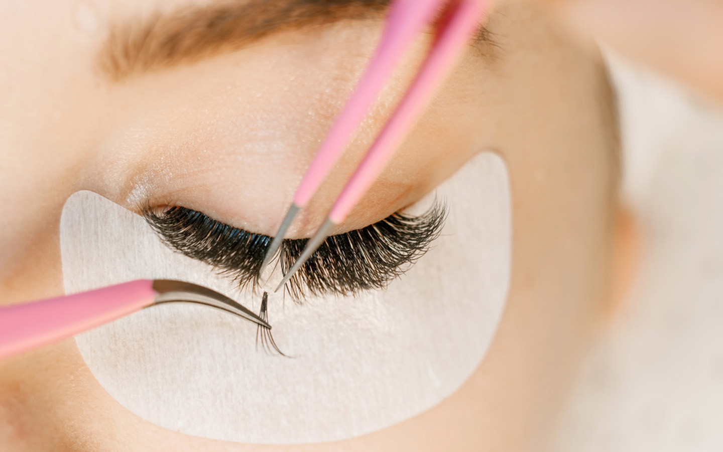 Top 10 Eyelash Extensions in Dubai NStyle, The Cure & more MyBayut