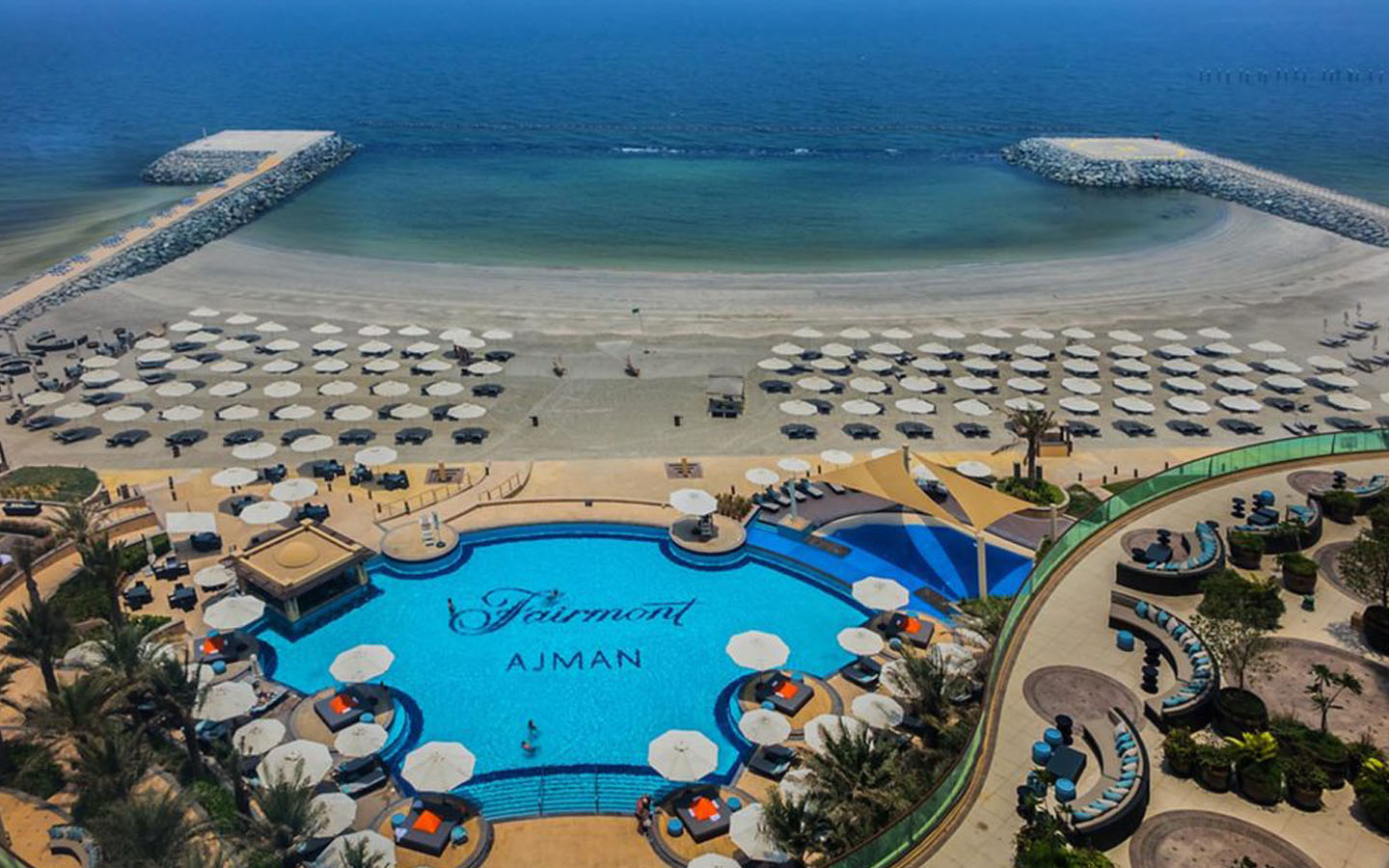 Ajman uae. Аджман набережная. Аджман отзывы туристов 2024. Аджман оаэ пляжи. Аджман набережная.