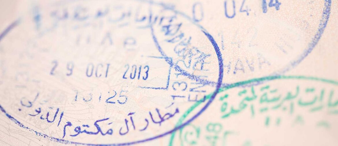 ختم مطار آل مكتوم الدولي