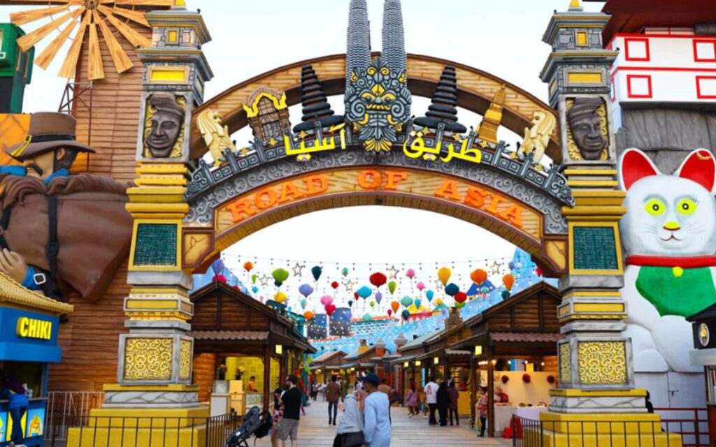 Road of Asia is an artistic boulevard introduced in Season 27