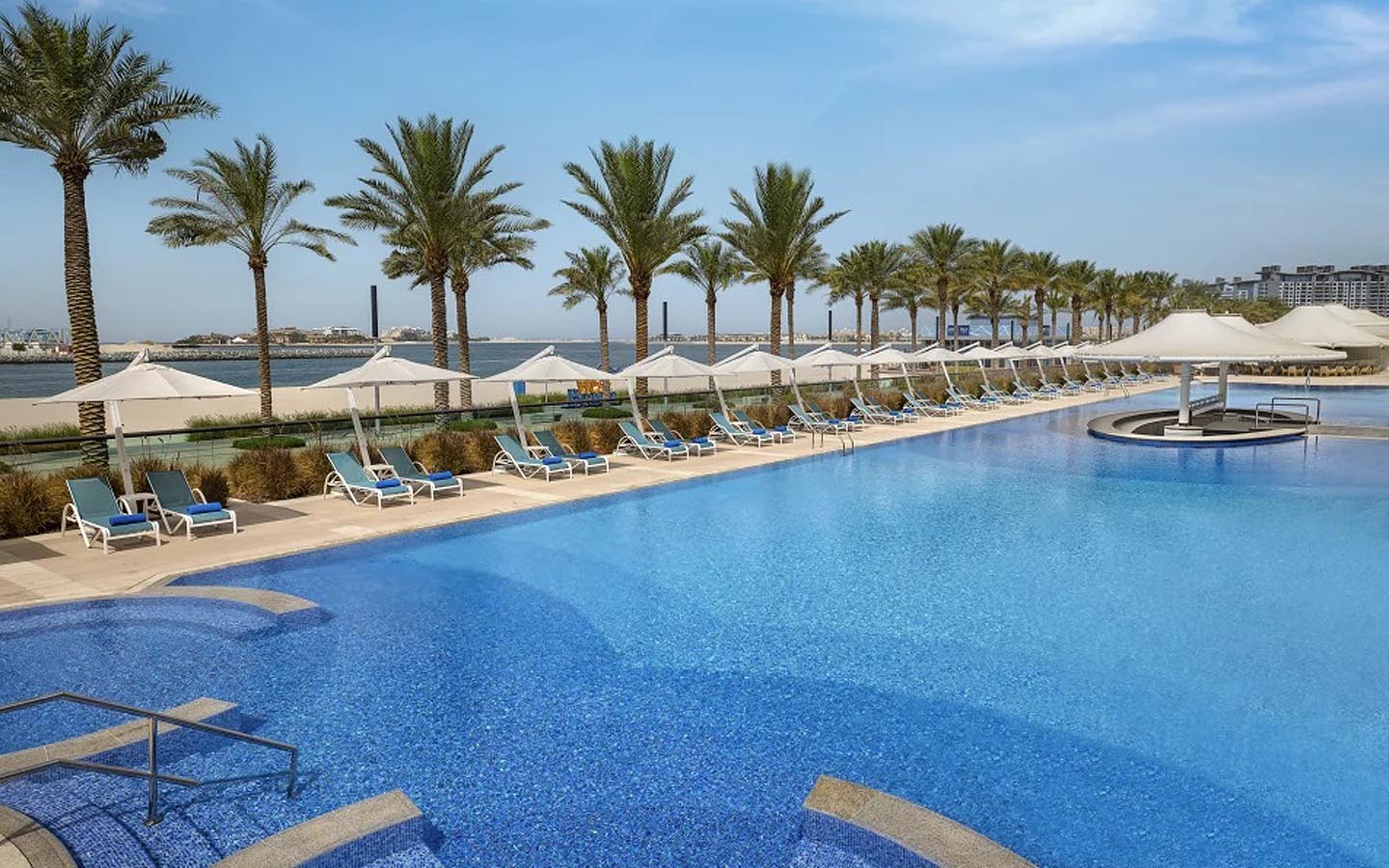 Hotel Guide Hilton Dubai Palm Jumeirah MyBayut