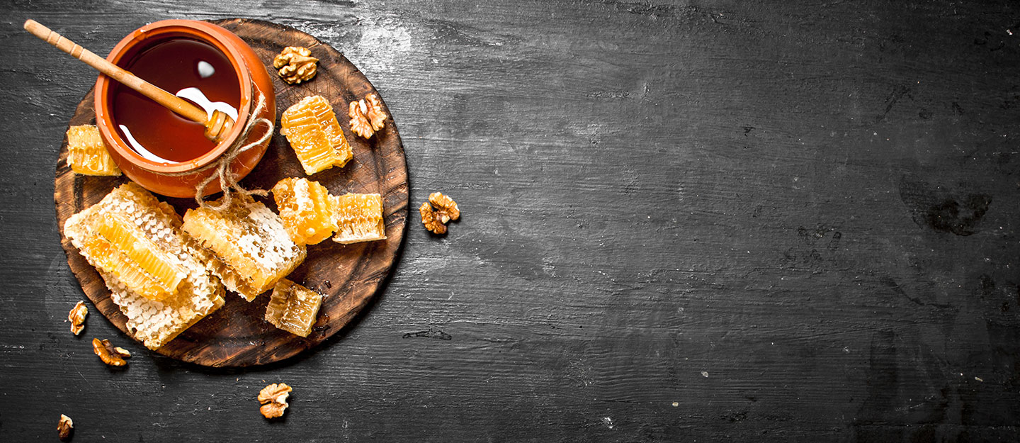 عسل وشمع العسل