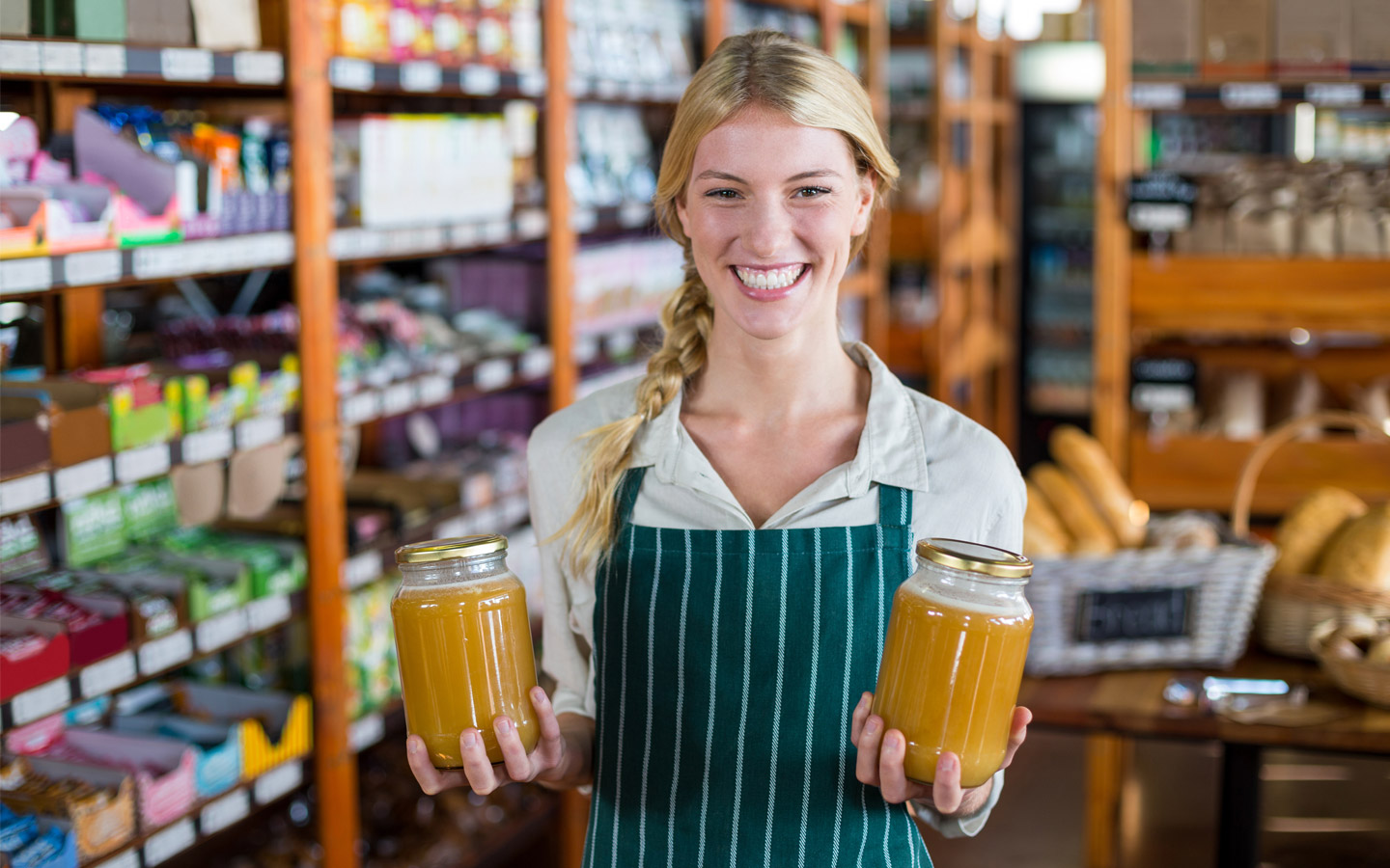 best-honey-shops-in-dubai-hatta-blossom-and-more-mybayut
