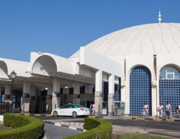 مطار الشارقة