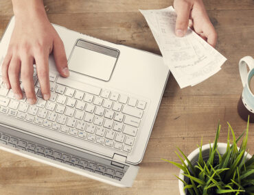 فاتورة ولاب توب