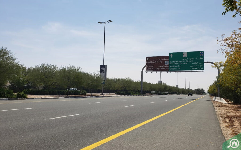 شارع في منطقة دبي الجنوب