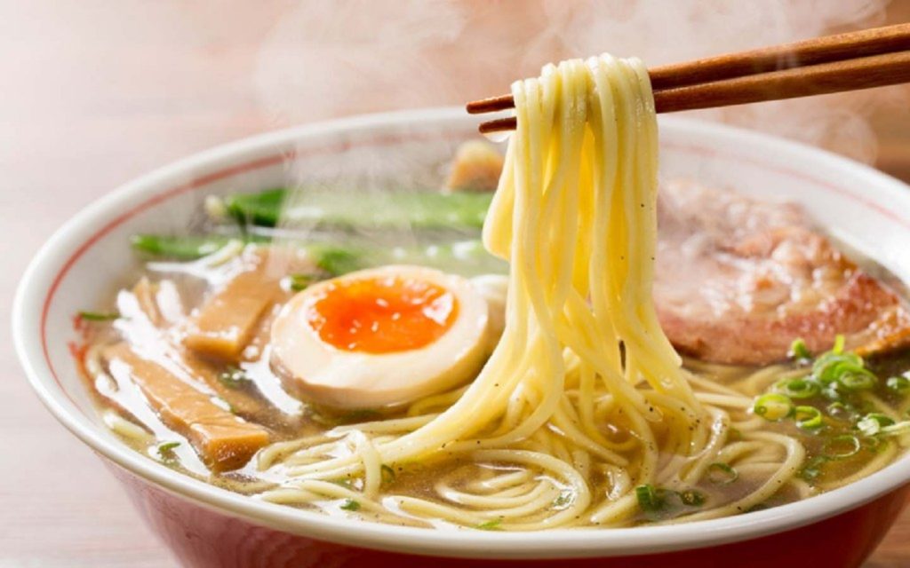 Egg noodle soup