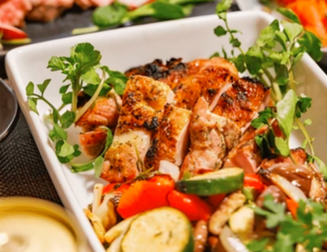 دجاج مشوي مع خضار