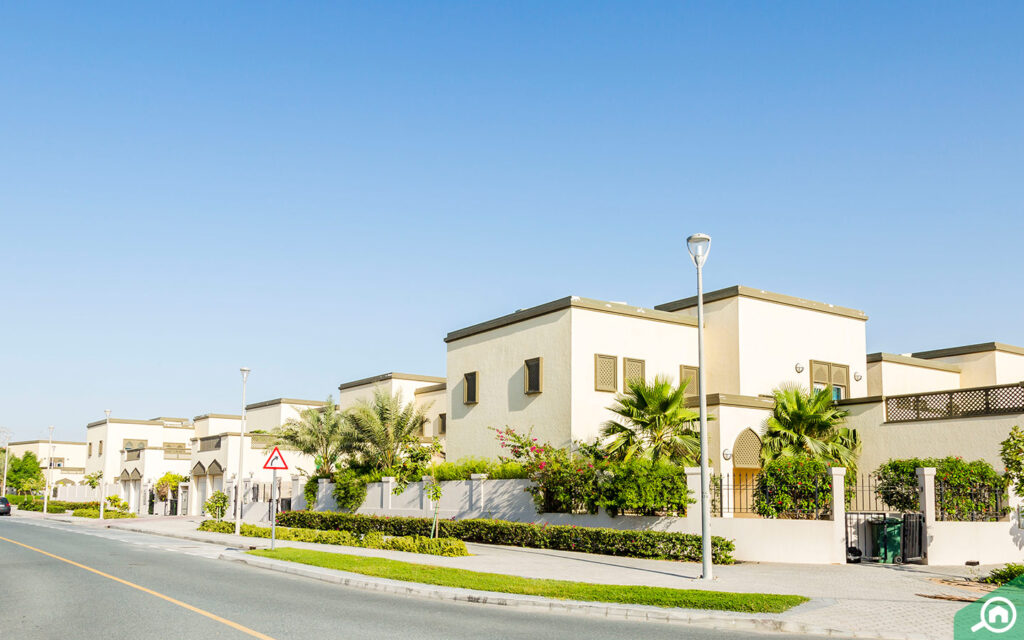 One of the few cons of living in Jumeirah Park is its higher overall cost of living