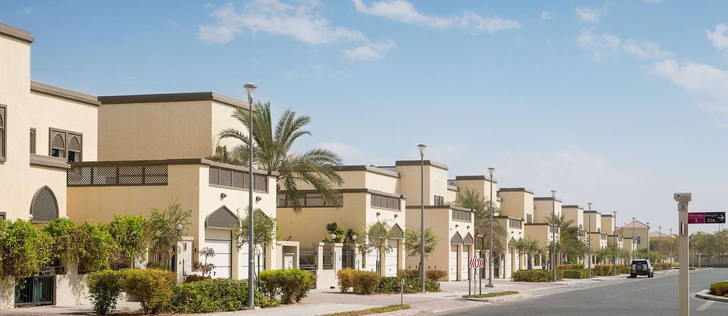 Jumeirah Park vs Jumeirah Islands villas