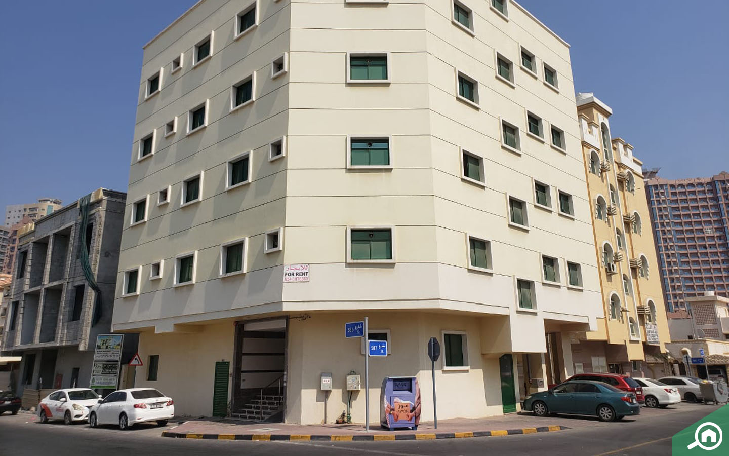 مبنى سكني في النعيمية عجمان