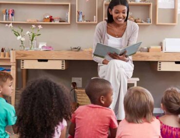Montessori courses