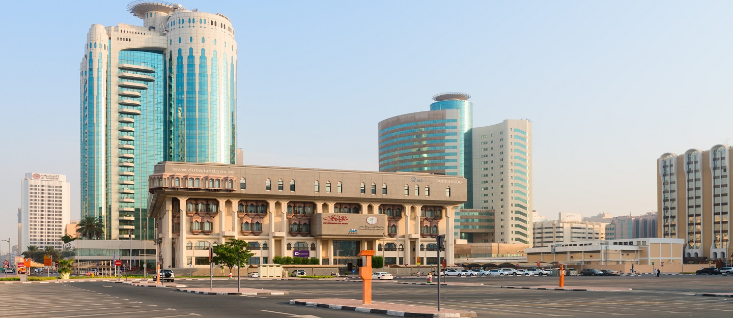 خدمة مناقصات من دائرة الاراضي والاملاك في دبي