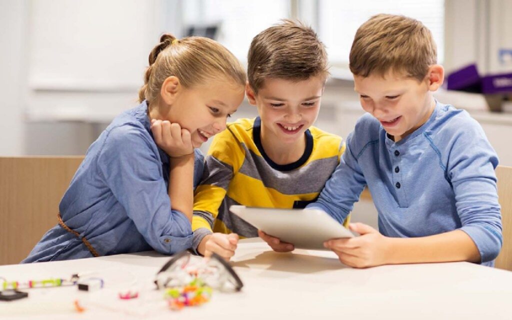 children in nurseries in Abu Dhabi