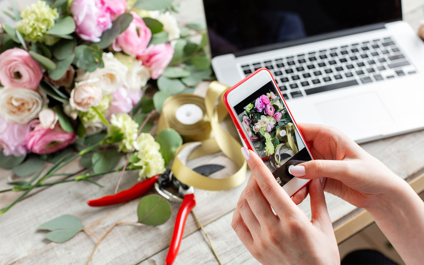 Best Places for Online Flower Delivery in Dubai MyBayut