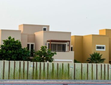 Residential community of Al Raha Gardens Abu Dhabi with landscaped streets and family villas